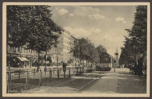 Ansichtskarte Gneisenaustraße, Straßenbahnhaltestelle [2/2]