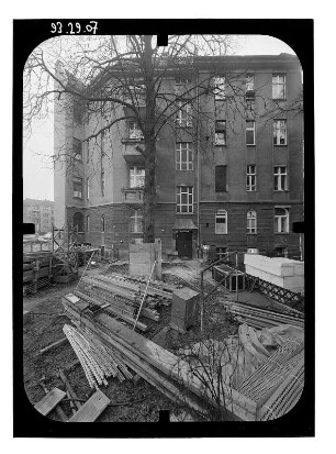 Berlin-Friedenau, Südwestkorso 1. Wohnhäuser. Hoffront