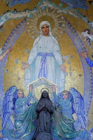 Frankreich. Midi Pyrenees. Hautes Pyrenees. Lourdes. Basilique du Rosaire. Aussen