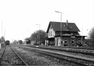 Blaufelden Empfangsgebäude Bahnsteig