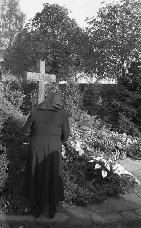 Gedenkfeier der Sudentendeutschen Landsmannschaft für die Vertriebenen auf dem Karlsruher Hauptfriedhof an Allerheiligen.
