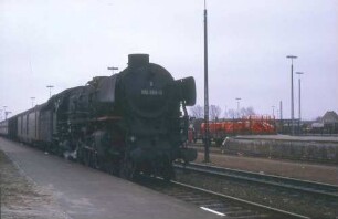 Leer Einfahrt Lok 012 055 D-Zug