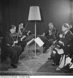 Leipzig, Gewandhaus-Quartett 1956 : Leipzig, Gewandhaus-Quartett mit Gerhard Bosse, Karl Suske, Fritz Händschke und Alwin Bauer. 1956