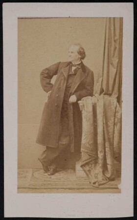 Porträt Bogumil Dawison (1818-1872; Schauspieler). Albuminabzug auf Karton (Carte-de-visite ohne Atelieraufdruck)