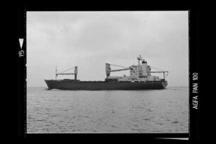 Concordia (1983), Containerschiff, Concordia Schiffahrts GmbH & Co. KG, Elsfleth, Bau-Nr. 474