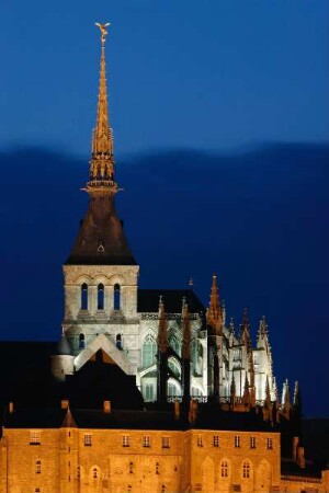 Frankreich. Basse Normandie. Manche. Le Mont Saint Michel. Klosterberg. UNESCO Weltkulturerbe. Im Abendlicht