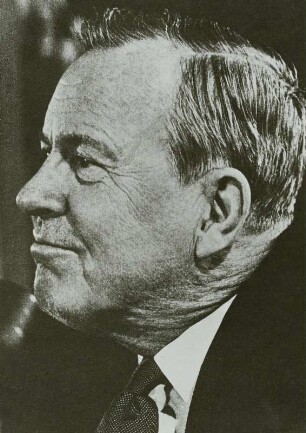 Pearson, Lester Bowles