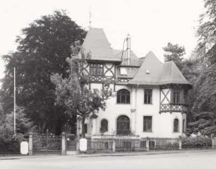 Villa, Langebrück