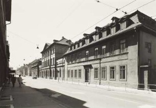 Weimar, Karl-Liebknecht-Str., Einordnungspfeile