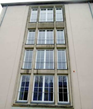 Dresden: Studentenwohnheim Güntzstraße 28/28a