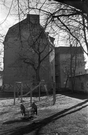 Berlin-Wilhelmsruh : In Berlin-Wilhelmsruh, Hauptstrasse, siehe 2659_21