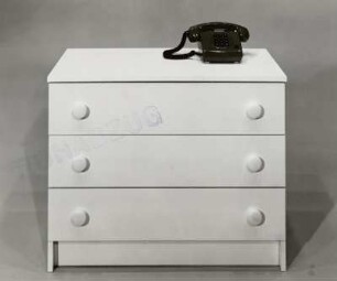 Kommode (Modell 990)