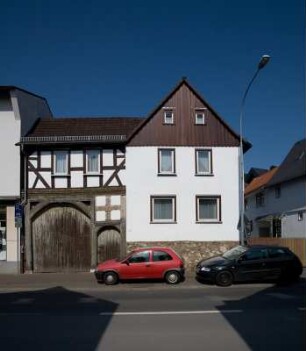 Heuchelheim, Gießener Straße 16