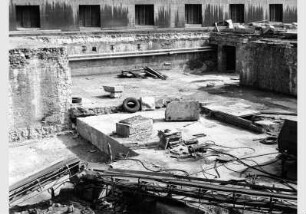 Abtragung der Kellergewölbe unter dem Ehrenhof des Pergamonmuseums