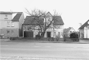 Einhaus; Fuldatal, Veckerhagener Straße 110