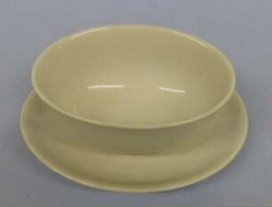 Saucière aus dem Porzellanservice "Arzberg 1495"