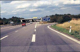 Einfahrt in Tangente Südost (Mannheim-Neckarau Richtung Heidelberg) von Fahrbahn Ost der B38a (Mannheim-Neckarau Richtung Mannheim-Neuostheim)