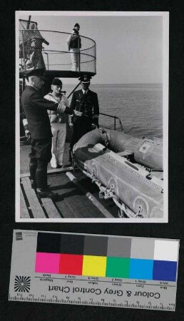 Der Kommandierende Admiral Atlantikküste besichtigt Einheiten der Hafenschutzflottille