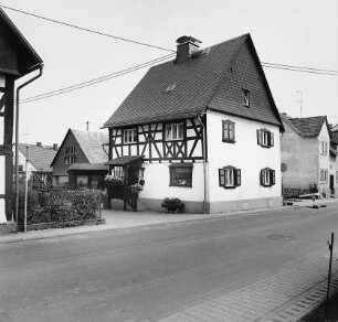 Schlangenbad, Taunusstraße 10