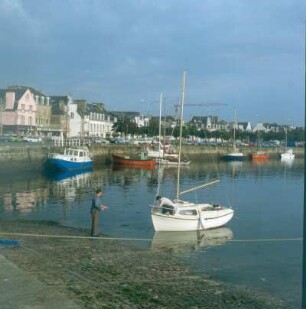 Bretagne. Pougastel-Daoulas. Hafen mit Booten