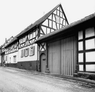 Münzenberg, Steinweg 30