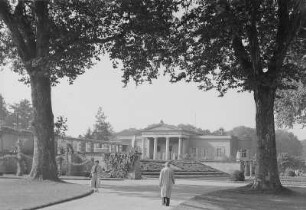 Potsdam. Sanssouci, Schloß Charlottenhof, von Nordosten