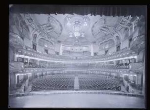 Centraltheater, Chemnitz: Ansicht Zuschauerraum (Negativ zu Inv. Nr. TBS 085,12)