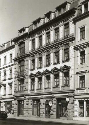 Dresden-Neustadt, Bautzner Straße 65. Wohnhaus mit Läden (um 1885). Straßenansicht