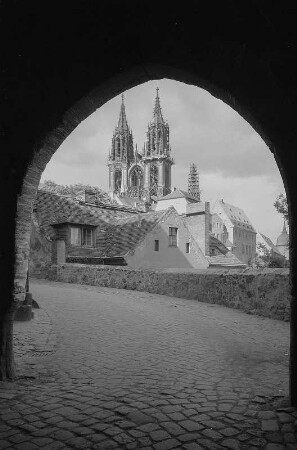 Meißen. Blick von der Schloßbrücke zur Albrechtsburg mitDom
