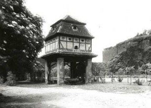 Halle. Burg Giebichenstein. Taubenturm (1723) in der Unterburg