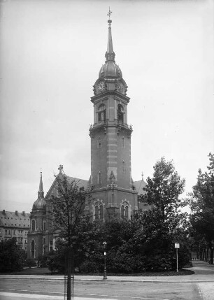 Chemnitz. Lukaskirche (1947 gesprengt). Straßenansicht