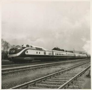 Triebwagen "Trans Europ Express" (TEE) der MAN Maschinenfabrik Augsburg-Nürnberg AG