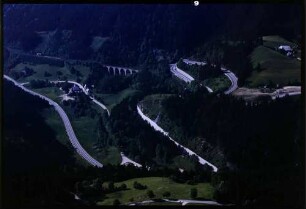 Höllental: Ravennaviadukt und Kehren der B 31