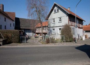 Grünberg, Lumdastraße 11