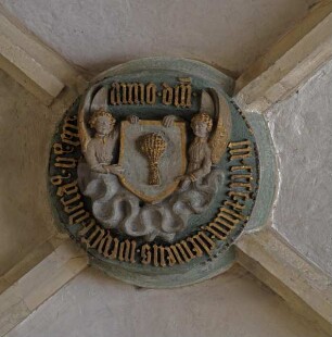 Schlussstein mit wappenhaltenden Engeln