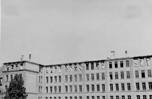 Zerstörungen Zweiter Weltkrieg - Luftangriff auf Karlsruhe am 02./03.09.1942. LS-Revier V. Südendschule, Südendstraße 35