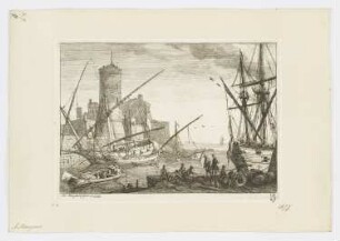 Seehafen mit rundem Turm