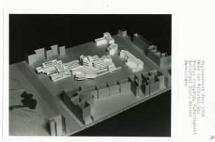 Haus der Volksbildung, Berlin-Kreuzberg (Diplomarbeit bei Willy Kreuer): Modellfoto