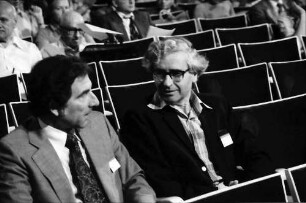 26. Tagung 1976 Physiker; Eröffnung: Leon Cooper, Antony Hewish