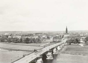 Dresden. Blick vom Turm des Ständehauses über die Augustusbrücke zur Neustadt