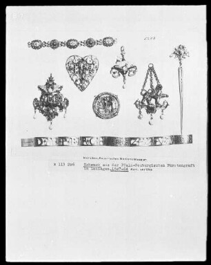 Schmuck aus der Pfalz-Neuburgischen Fürstengruft in Lauingen