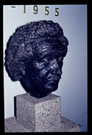 Albert Einstein-Büste 18.4.62.