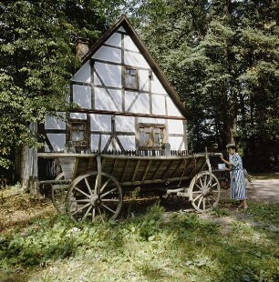 Kloster Veßra. Haus Witzelroda 2. Wohnhaus einer Winkelhofanlage. Giebelseite