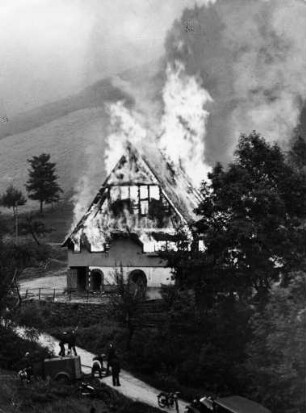Brennender Schwarzwaldhof