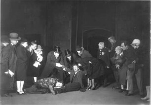 Der lebende Leichnam. Schauspiel nach Leo Tolstoi. Staatsschauspiel Dresden, vermutlich Spielzeit 1922/1923 : Szenenbild