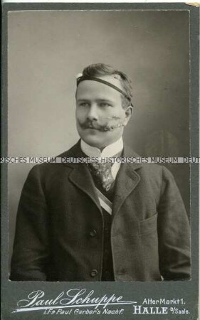 Student mit "Schmiss" nach Mensur, carte de visite