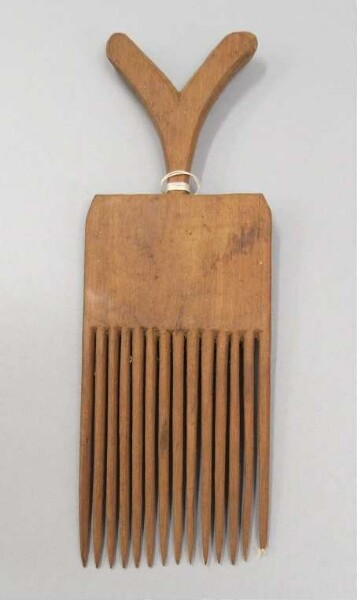 Comb