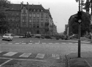Freier Blick in die Brauerstraße von der Kreuzung Kriegs-/Reinhold-Frank-Straße aus.