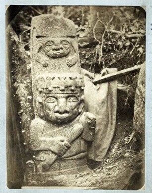Steinstatue der San-Agustín-Kultur, Kolumbien
