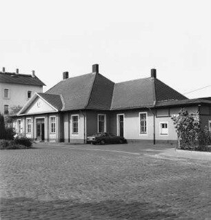 Bahnhof Mainkur; Frankfurt, An der Mainkur 9a